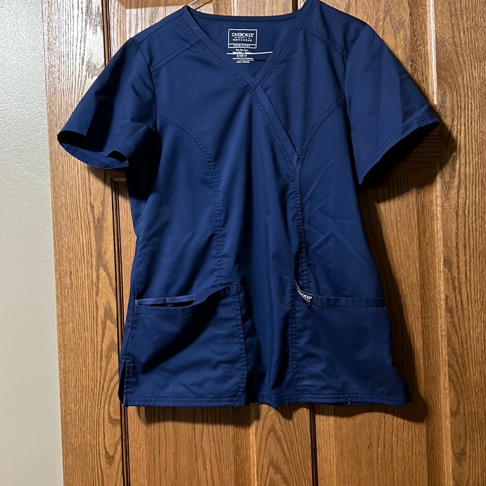 Women’s Scrub Top